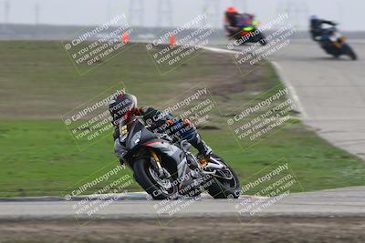 media/Nov-29-2025-TrackDaz (Sat) [[10ae2d9bce]]/A Group/Session 3 (Outside Grapevine)/